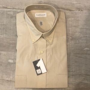 VanHeusen -  Short sleeves